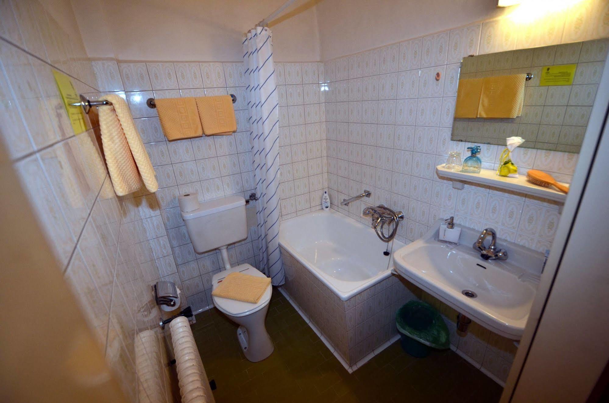 Gaestehaus Im Pfarrhof Bad Hofgastein Kültér fotó
